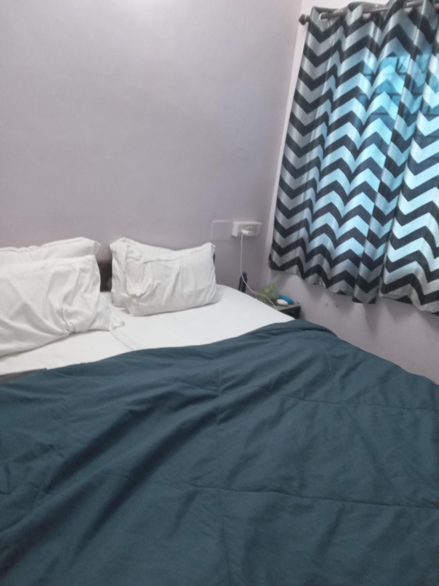 ニューデリー Kapil Traders Bed & Breakfast エクステリア 写真