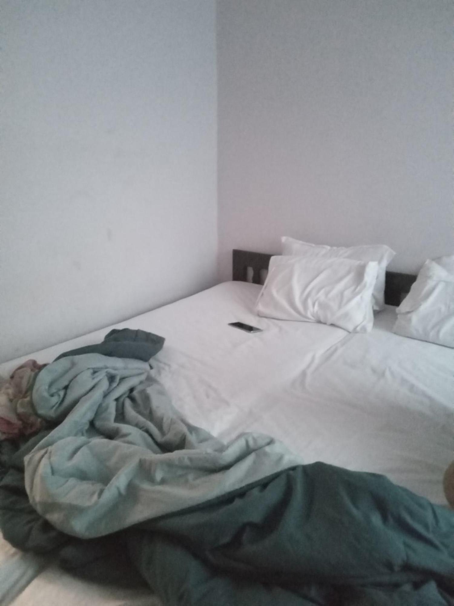 ニューデリー Kapil Traders Bed & Breakfast エクステリア 写真